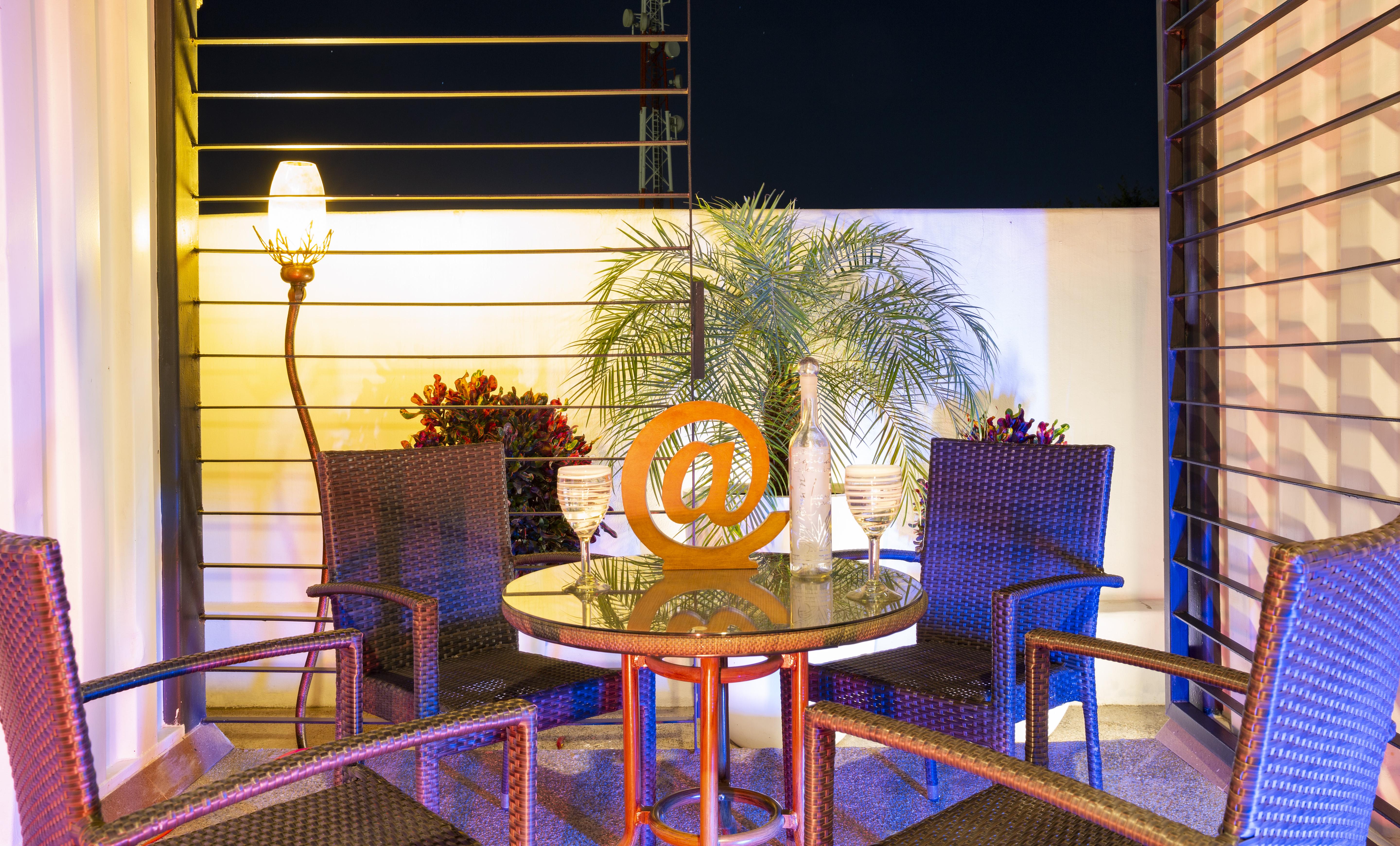 Container Inn Hotel Aeropuerto Puerto Vallarta Ngoại thất bức ảnh