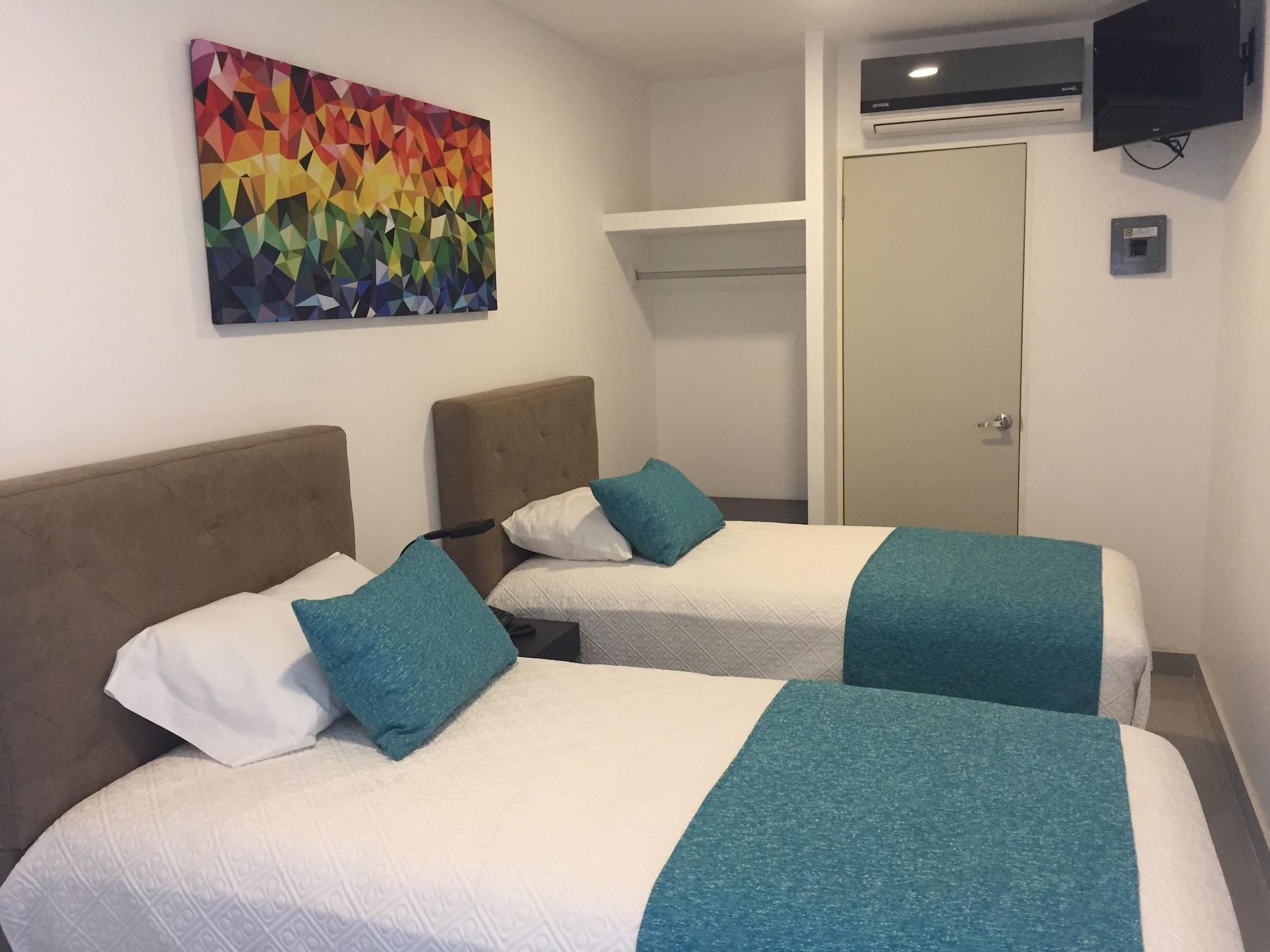 Container Inn Hotel Aeropuerto Puerto Vallarta Ngoại thất bức ảnh